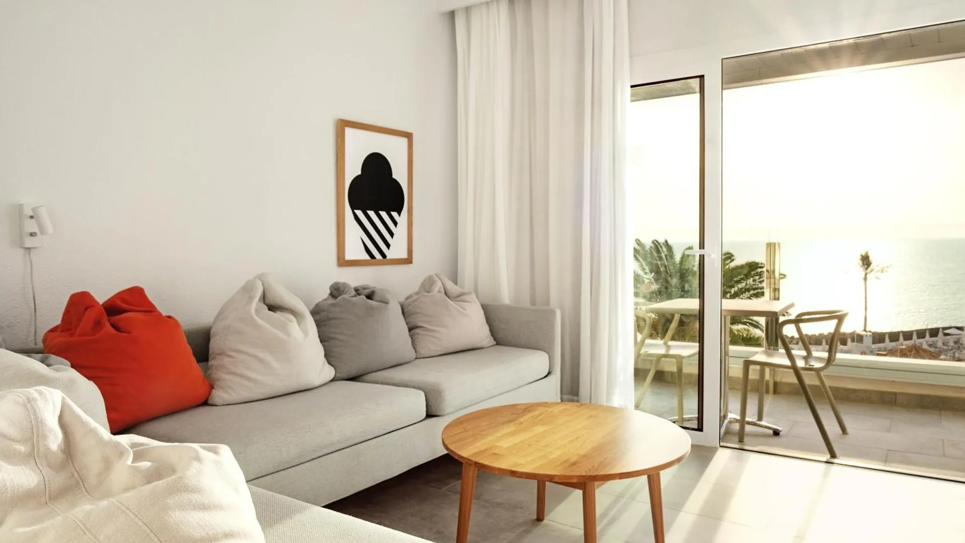 Sunwing Arguineguin Seafront Hotel