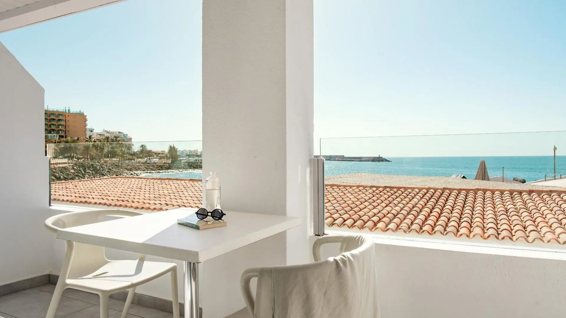Sunwing Arguineguin Seafront Hotel