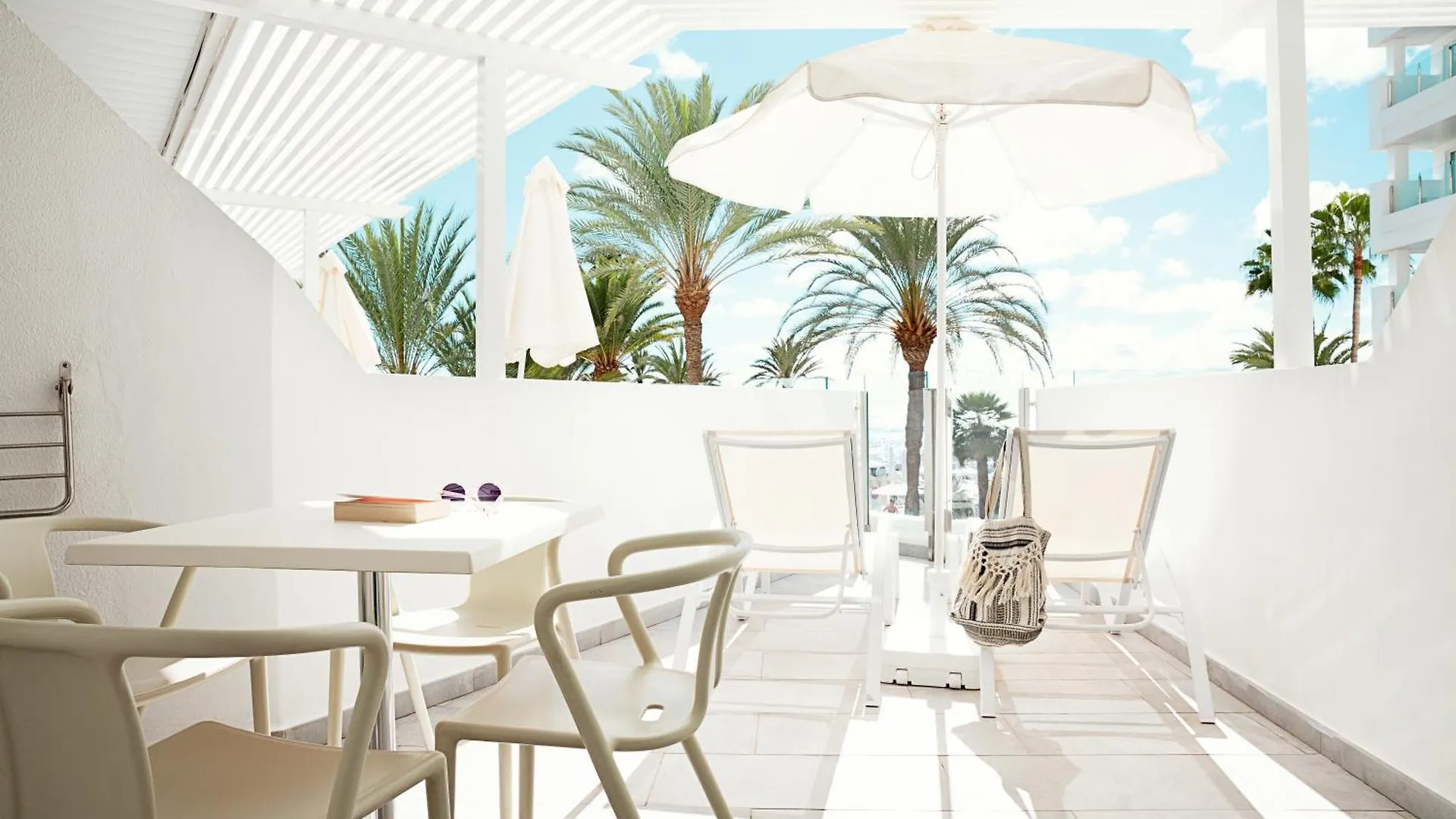 Sunwing Arguineguin Seafront Hotel
