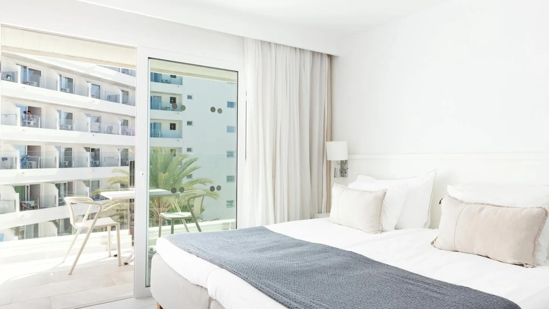 Sunwing Arguineguin Seafront Hotel