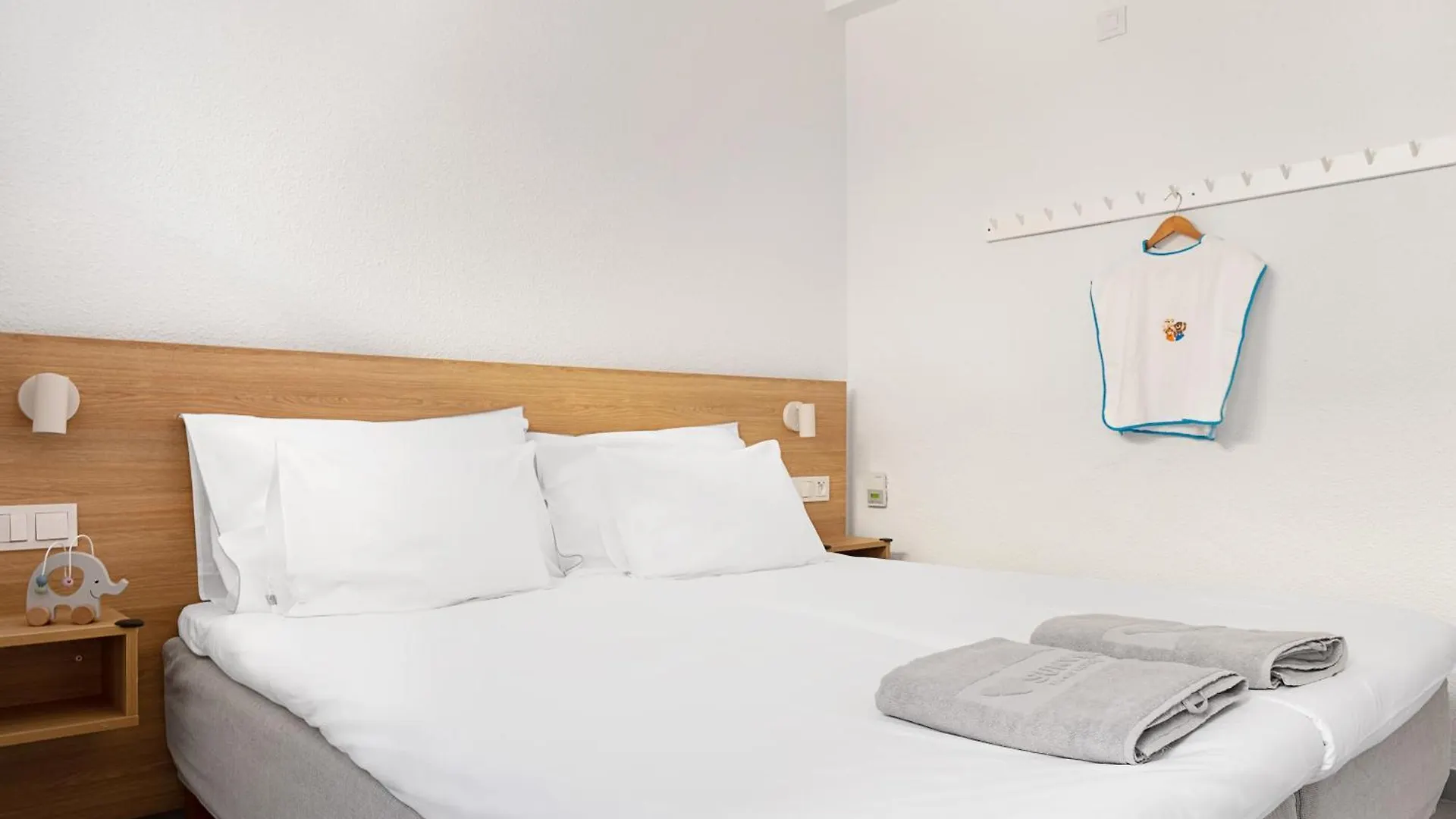 Sunwing Arguineguin Seafront Hotel 3*,